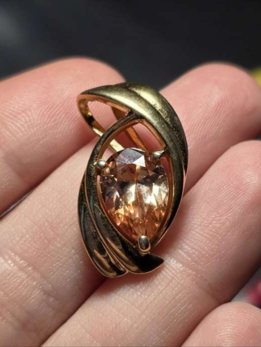Gold-Tone Pendant with Peach Teardrop Gemstone